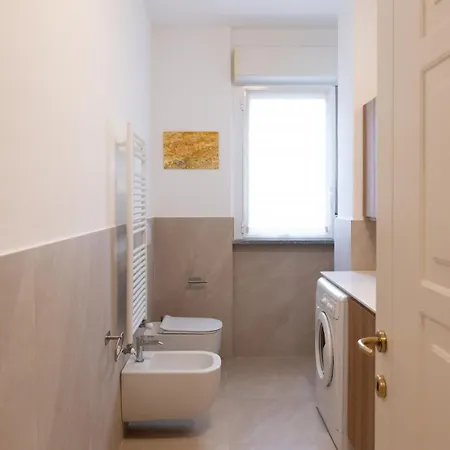 شقة Elegant One Bedroom Bocconi *