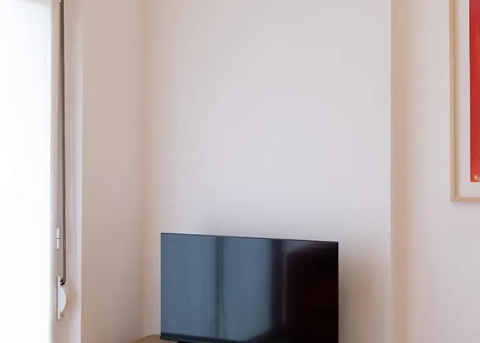 Apartman Elegant One Bedroom Bocconi